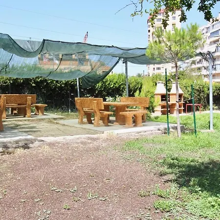 Con Gran Urbanizacion Y Piscina Apartment Alicante