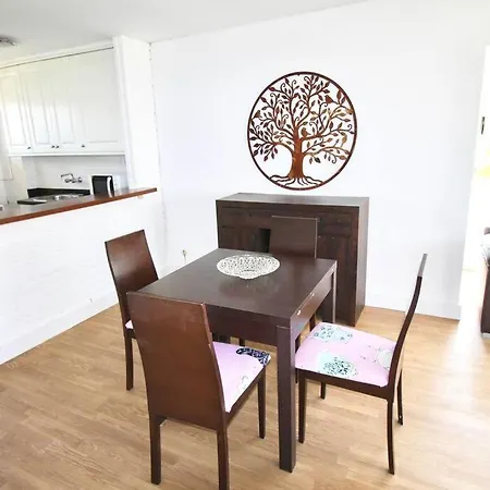 Con Gran Urbanizacion Y Piscina Apartment Alicante